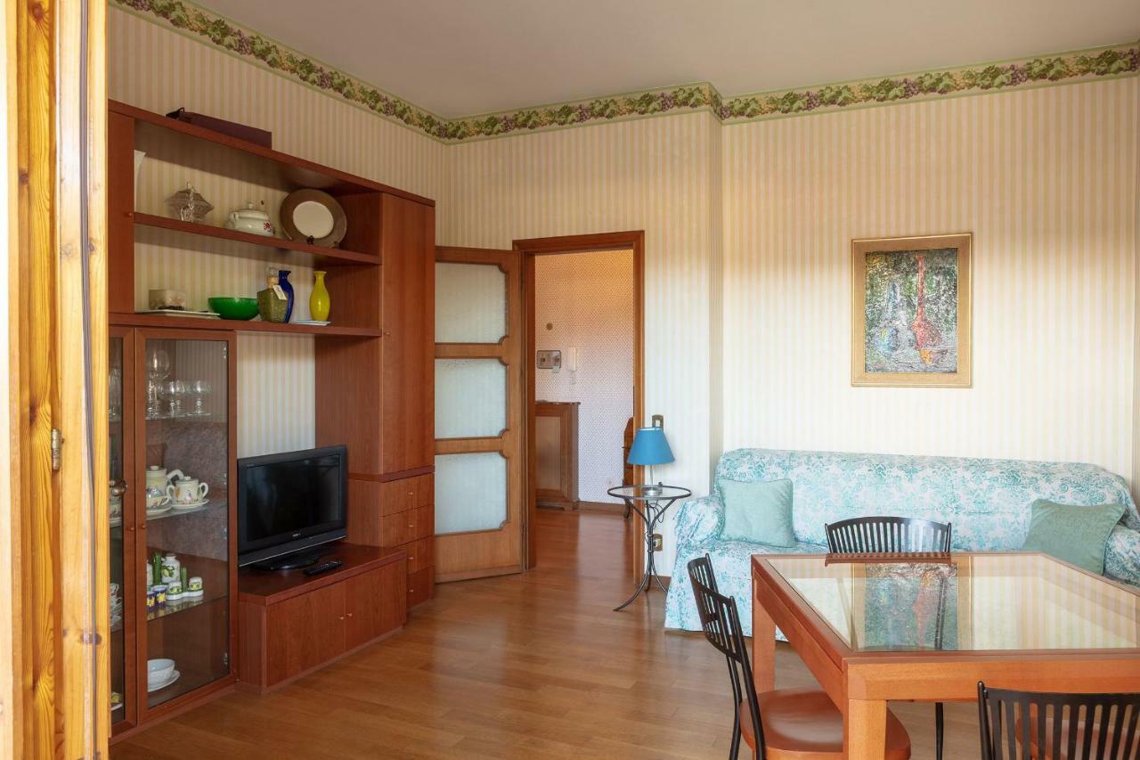Appartamento Tina Lido di Camaiore Exteriör bild